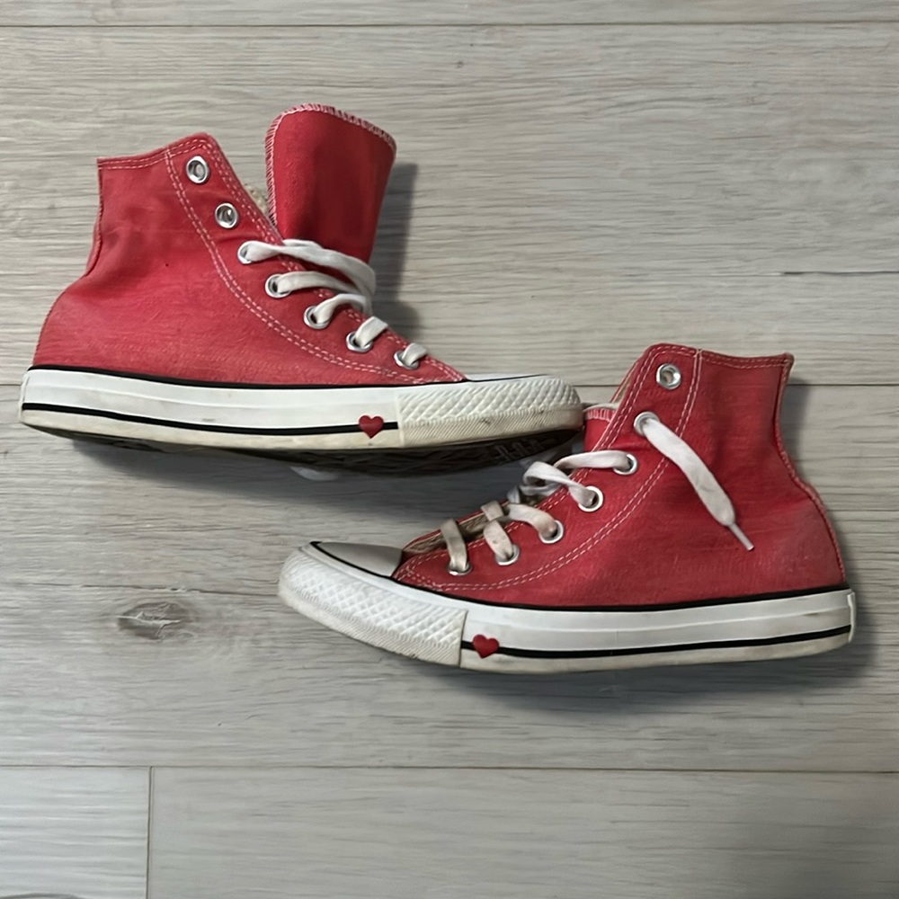 Converse high top